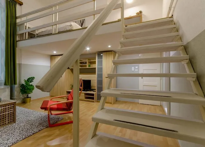 De Lux Studio Apartment In Historical Quarters